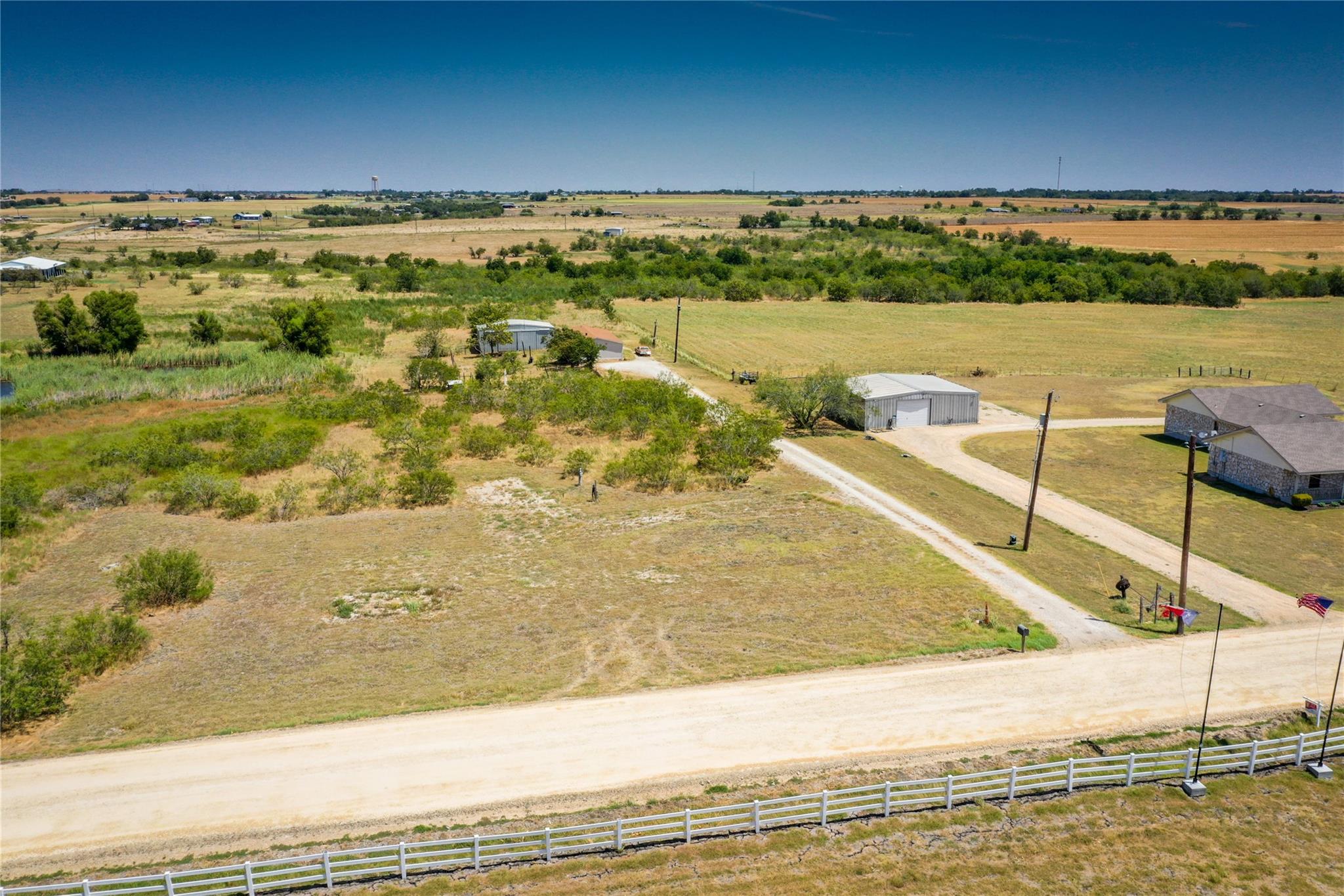 375 County Road 497 Taylor TX 76574