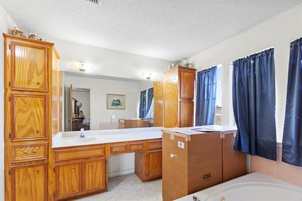 8548 Old Lockhart Road Buda TX 78610