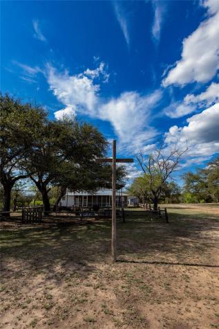 9939 County Road 404 Spicewood TX 78669