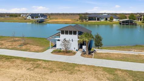 108 Lakeside Cove Martindale TX 78655