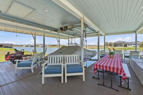 108 Lakeside Cove Martindale TX 78655