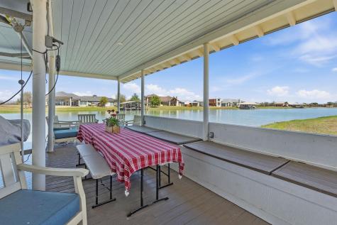 108 Lakeside Cove Martindale TX 78655