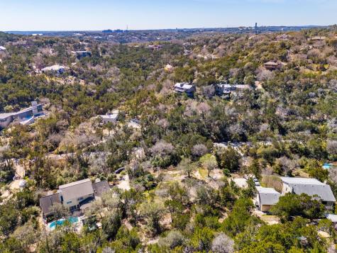 902 Yaupon Valley Road West Lake Hills TX 78746