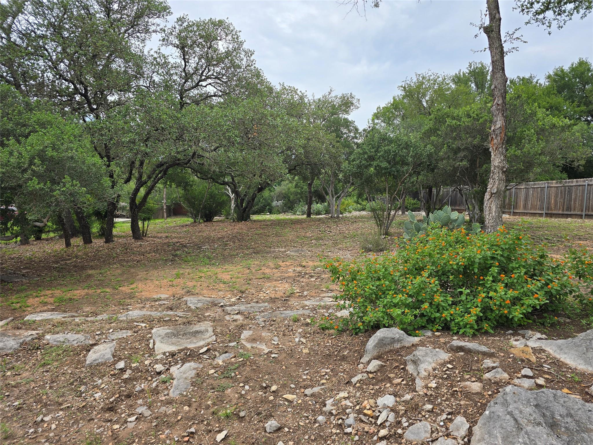 604 Via Viejo Marble Falls TX 78654