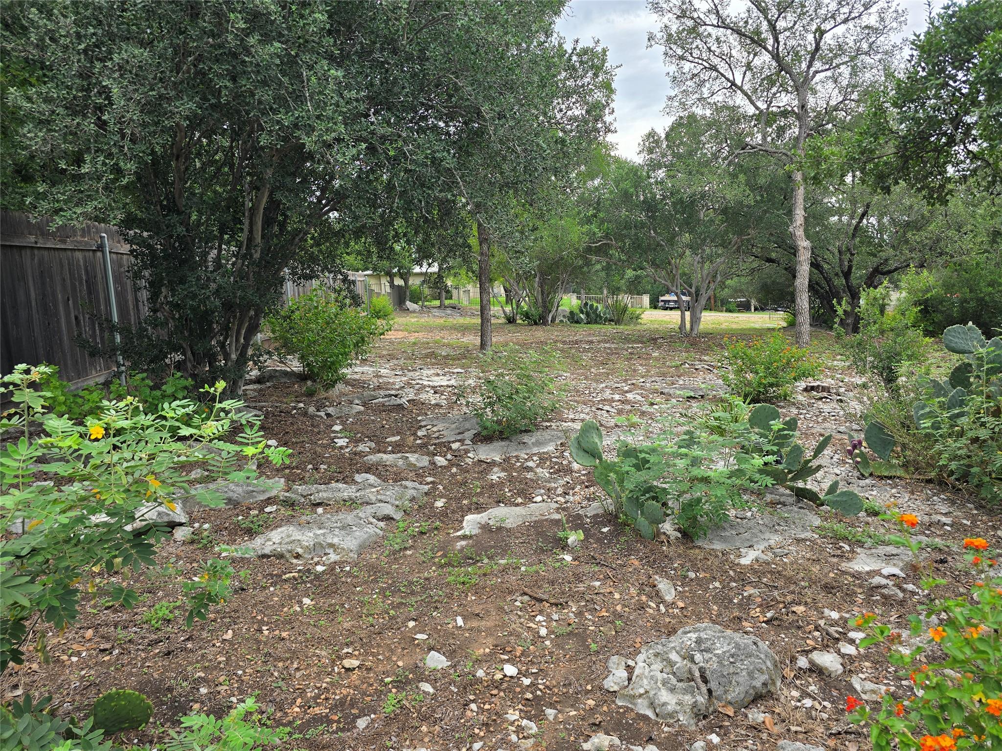 604 Via Viejo Marble Falls TX 78654
