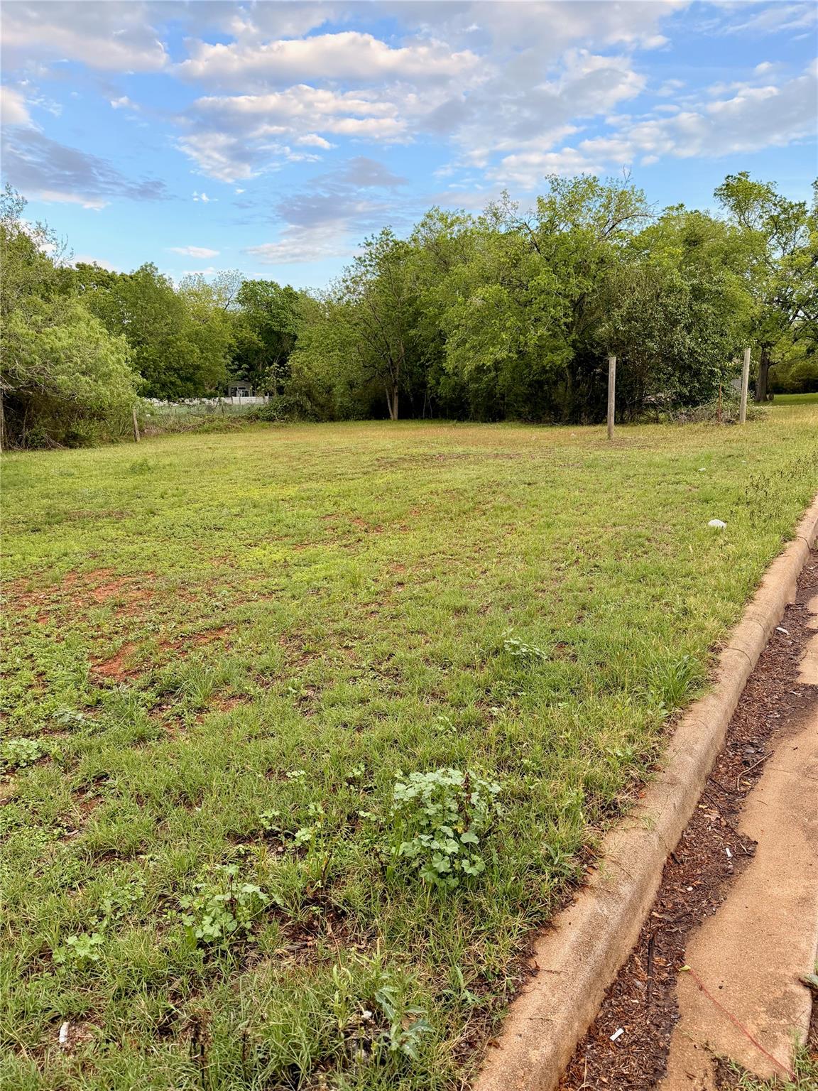 Tbd Carver Street Elgin TX 78621