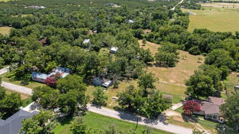 101 West Avenue Florence TX 76527
