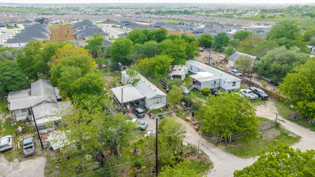 404 Quail Run Buda TX 78610