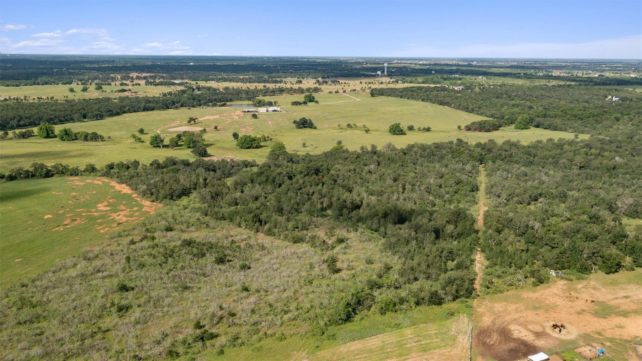 3700 County Road 467 Elgin TX 78621