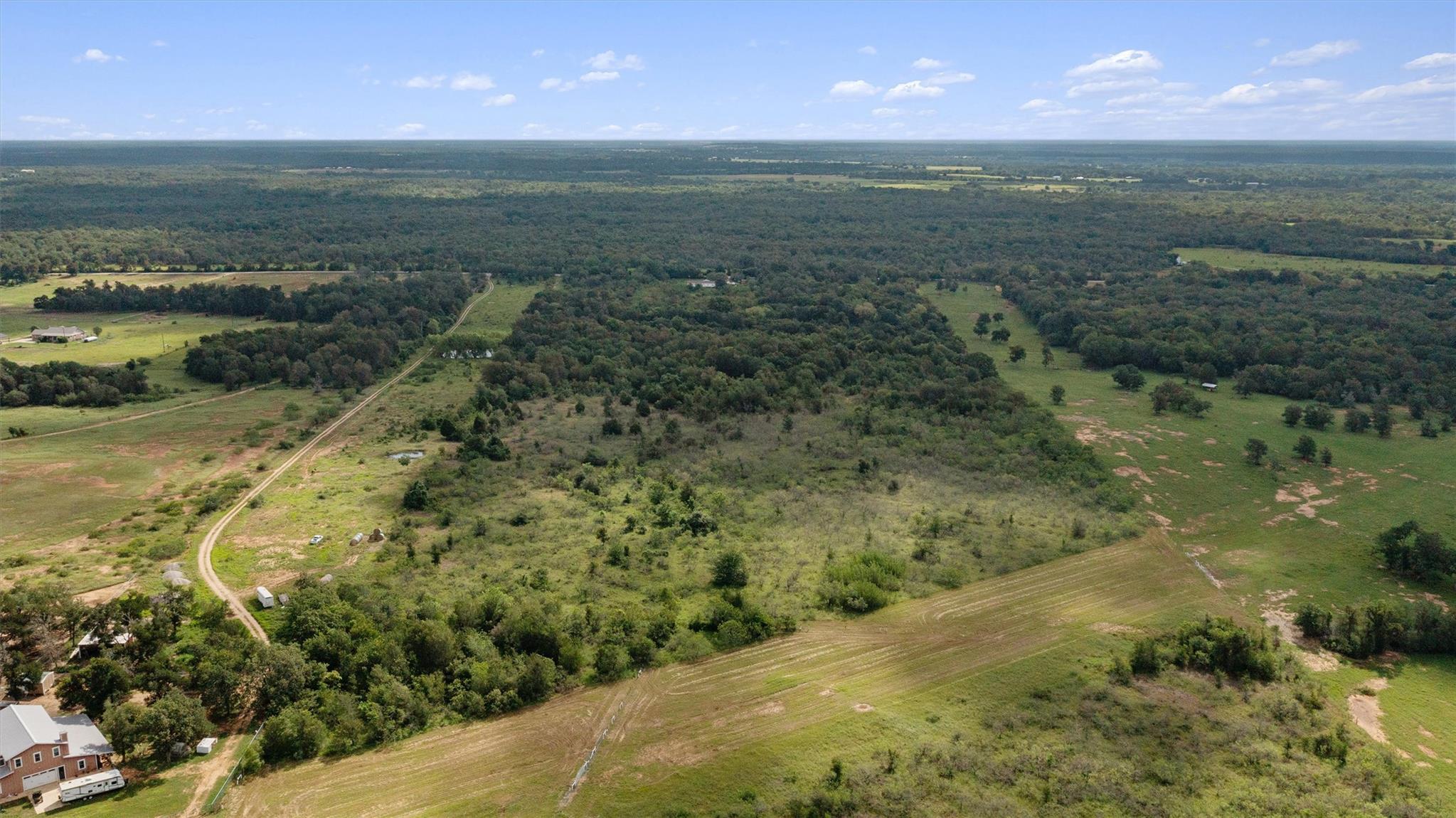 3700 County Road 467 Elgin TX 78621
