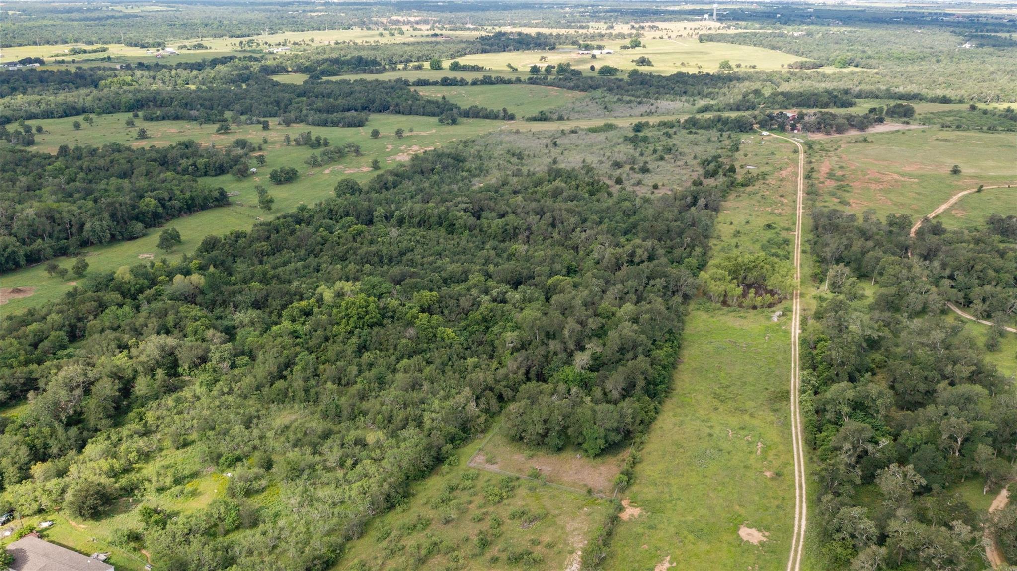 3700 County Road 467 Elgin TX 78621