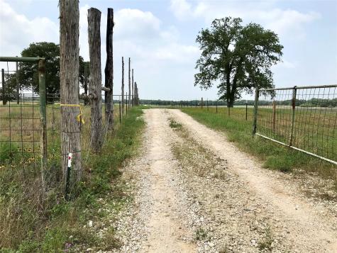 1672 Sayers Tract 4 Road Bastrop TX 78602