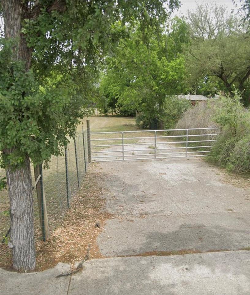 709 Uhland Road San Marcos TX 78666