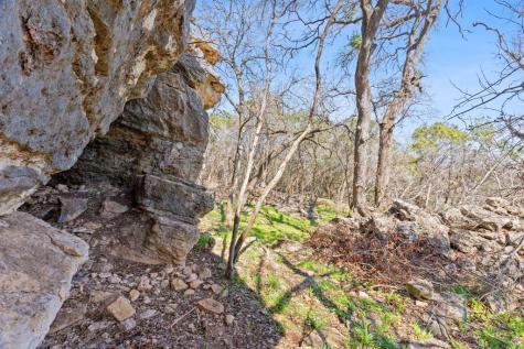 509, 513 Nomad Drive Spicewood TX 78669