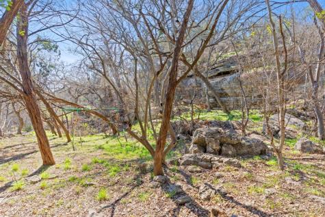 509, 513 Nomad Drive Spicewood TX 78669