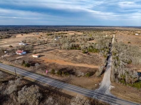 1056 High Grove Road Cedar Creek TX 78612