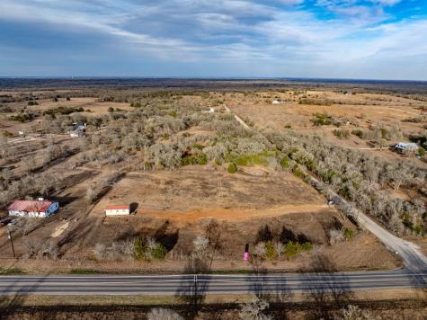 1056 High Grove Road Cedar Creek TX 78612