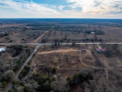 1056 High Grove Road Cedar Creek TX 78612