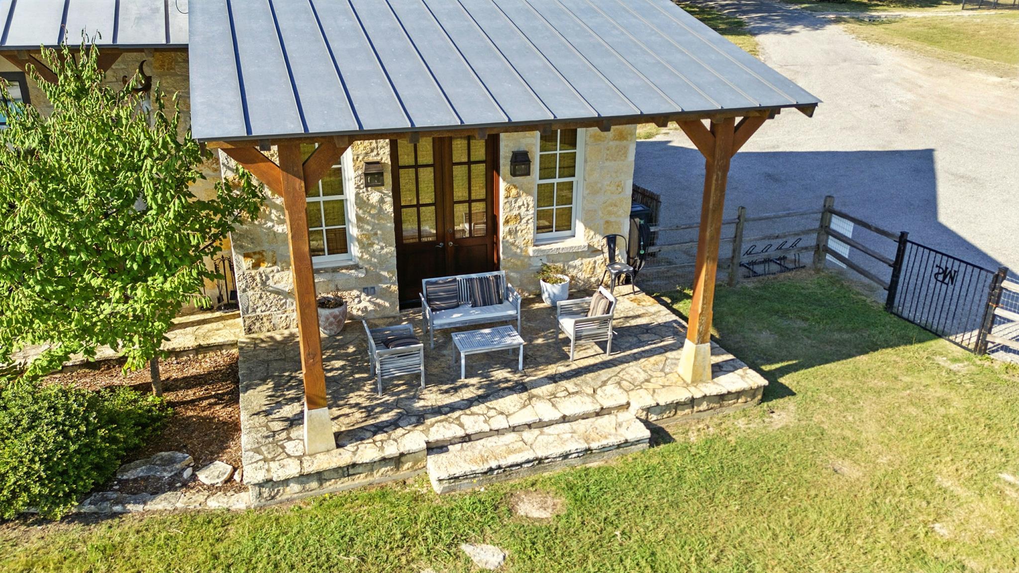 753 W Sunset Drive Johnson City TX 78636