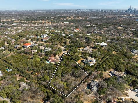 104 Birnam Wood Court Austin TX 78746