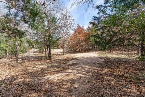 974 County Road 319 Rockdale TX 76567