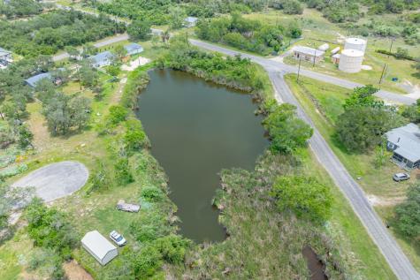 510 Water Oak Lane Rockport TX 78382