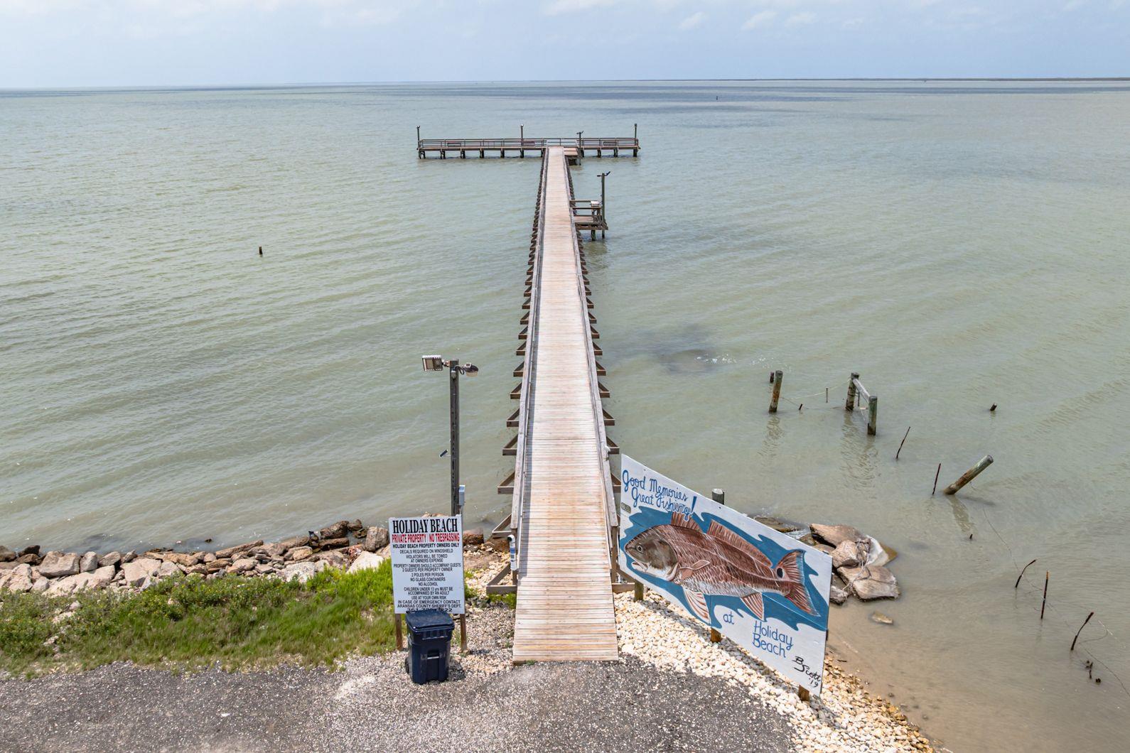 510 Water Oak Lane Rockport TX 78382