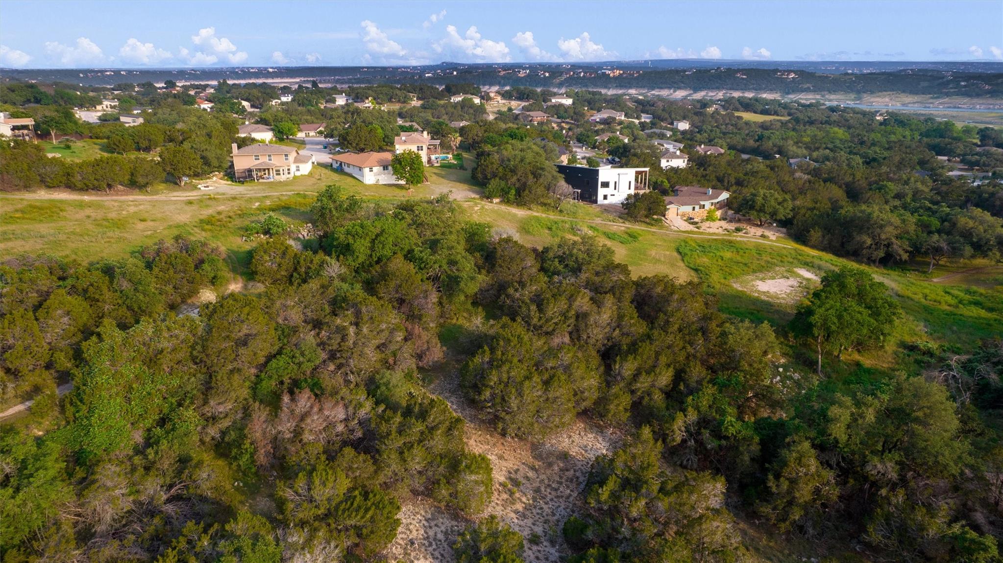 2902 Newark Cove Lago Vista TX 78645