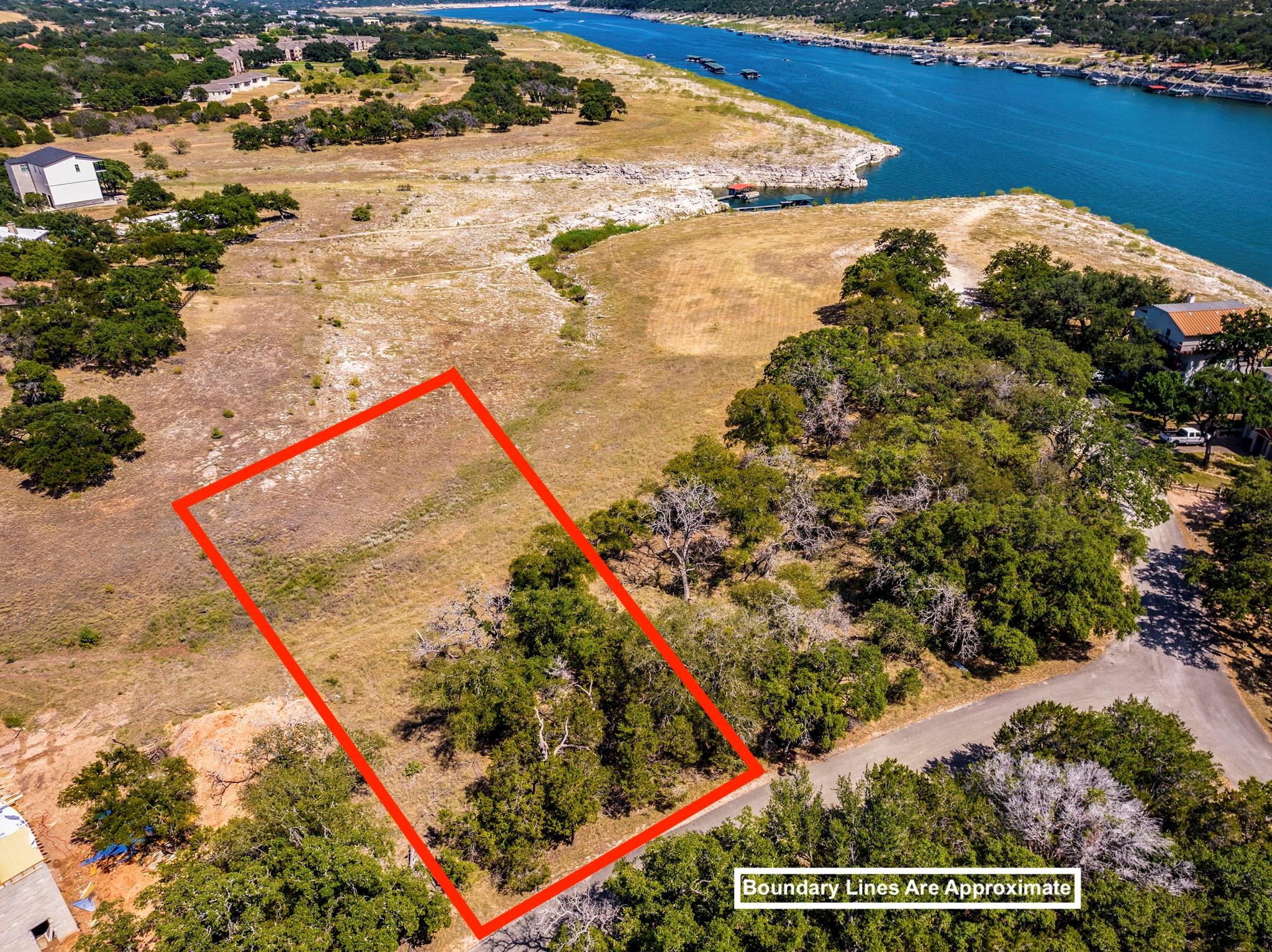 1303 Robin Trail Lago Vista TX 78645
