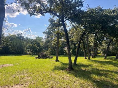 1.921 Ac Cardinal Road Caldwell TX 77836