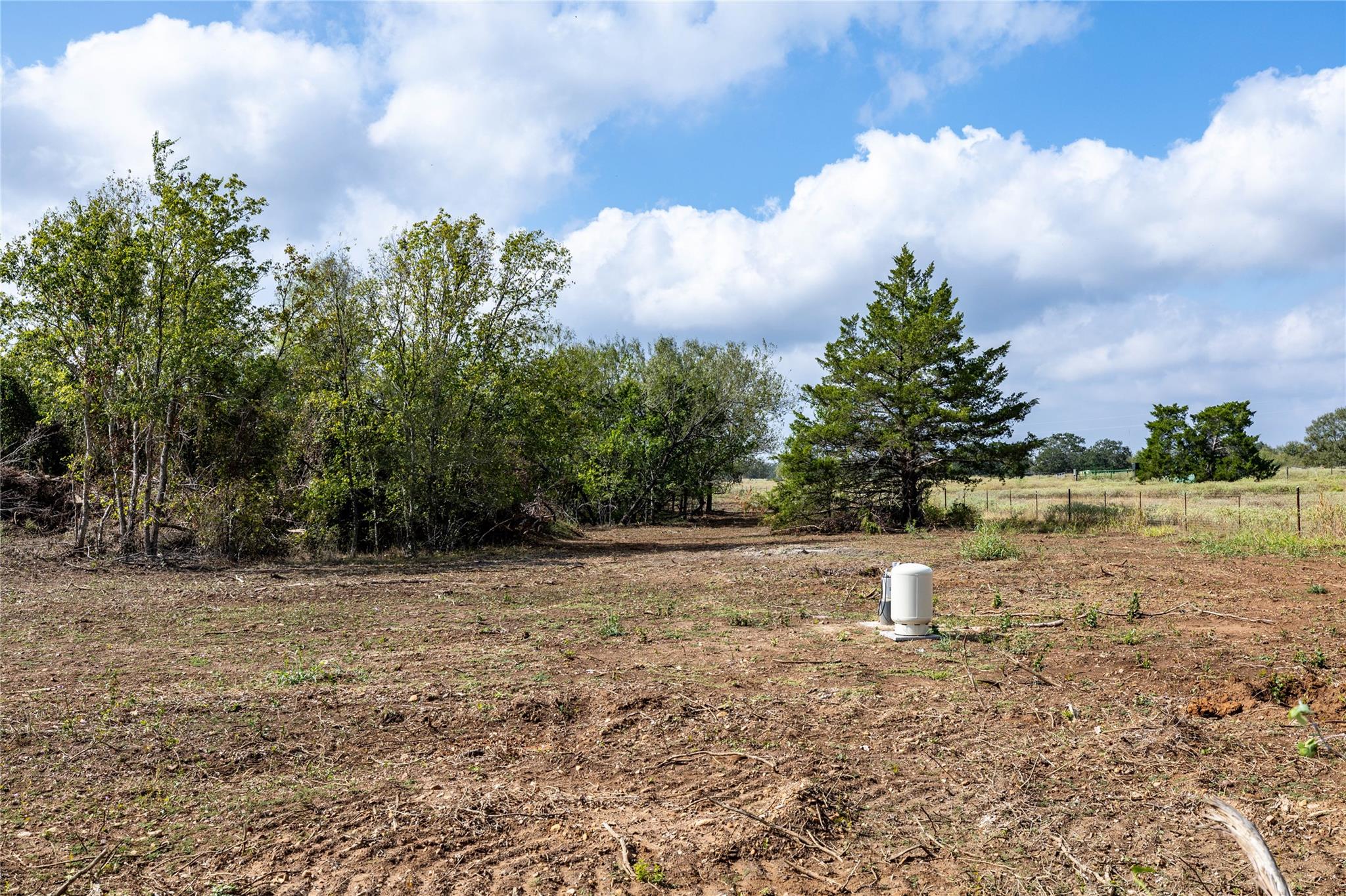 Lot 1 Sunset Trail Luling TX 78648