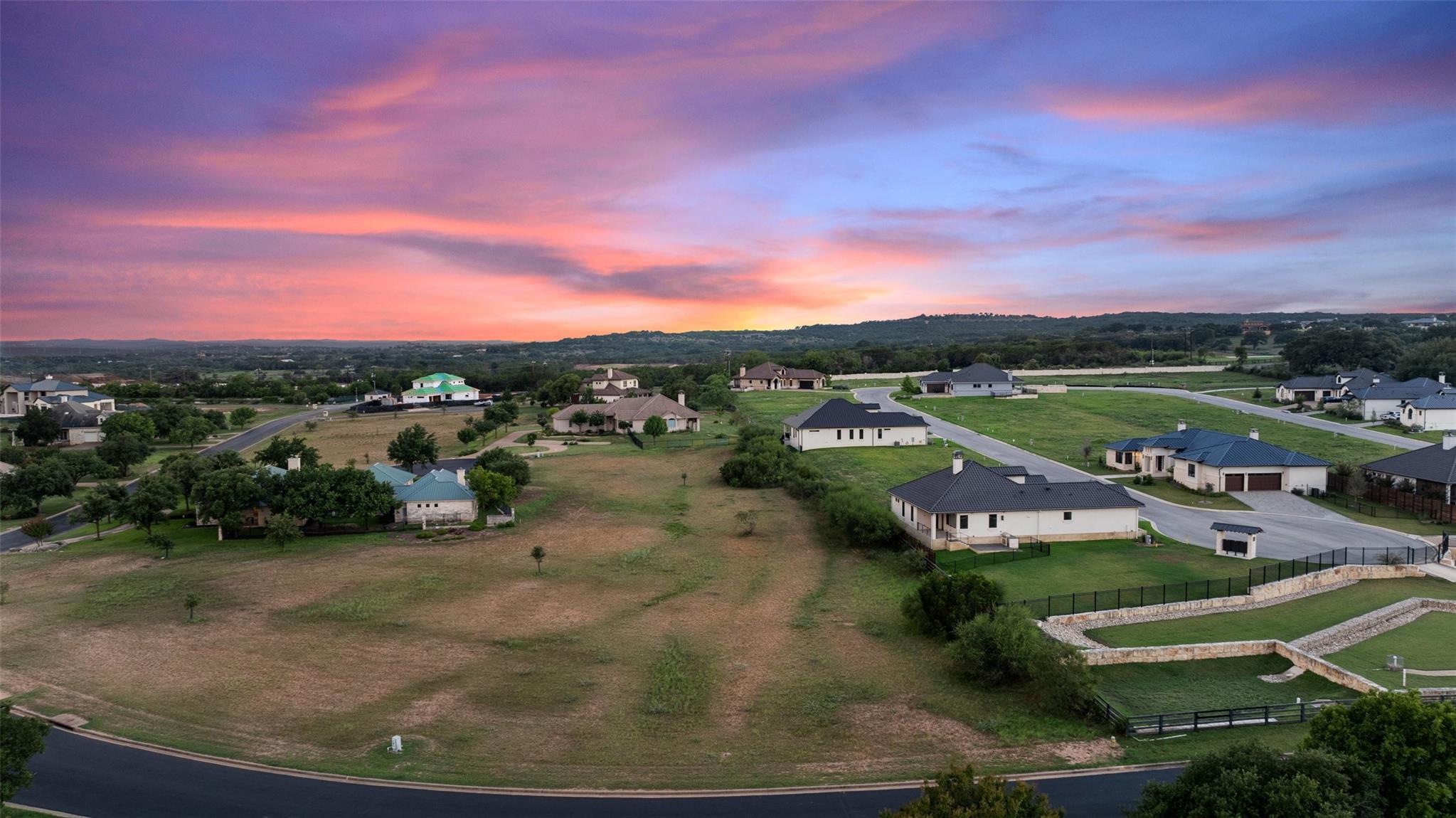 26605 Woodpecker Trail Spicewood TX 78669