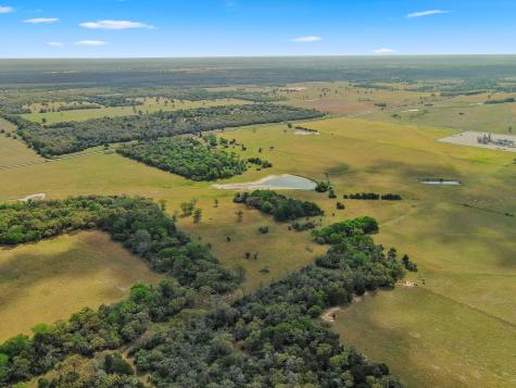 3669 County Road 326 Lexington TX 78947