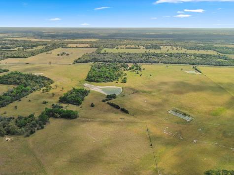 3669 County Road 326 Lexington TX 78947