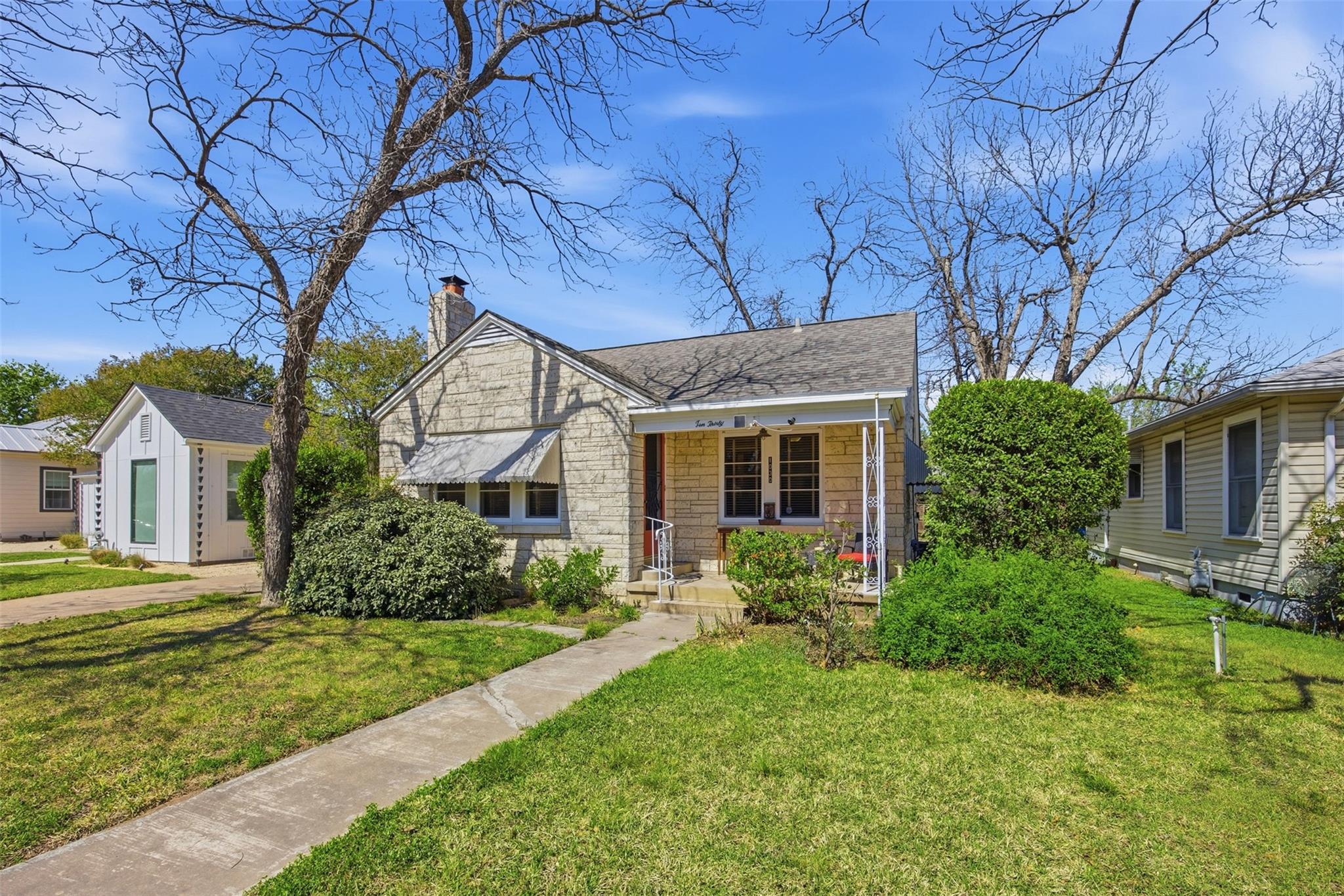1030 E 44th Street Austin TX 78751