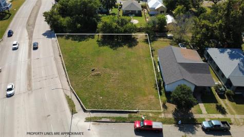 1401 W Waco Drive Waco TX 76701