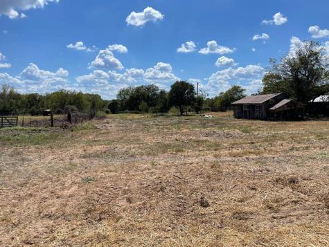 000 Young Road Smithville TX 78957