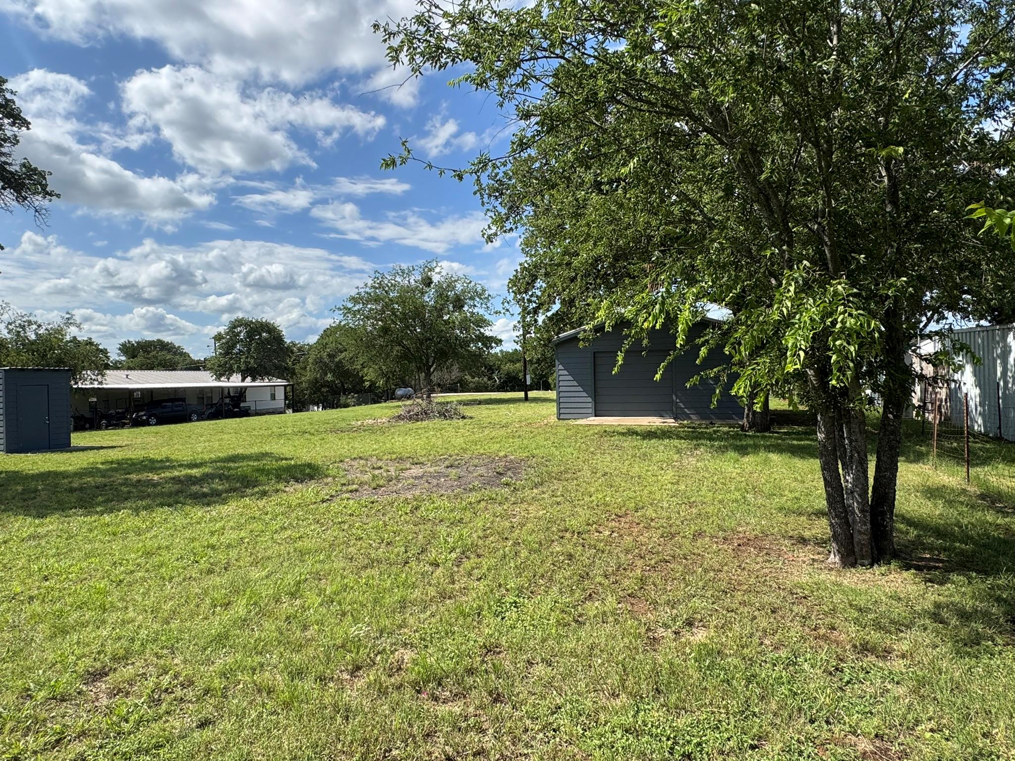 670 Beaver Street Tow TX 78672