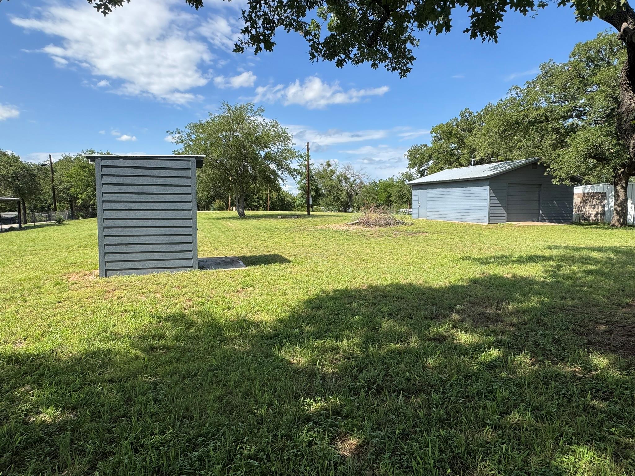 670 Beaver Street Tow TX 78672