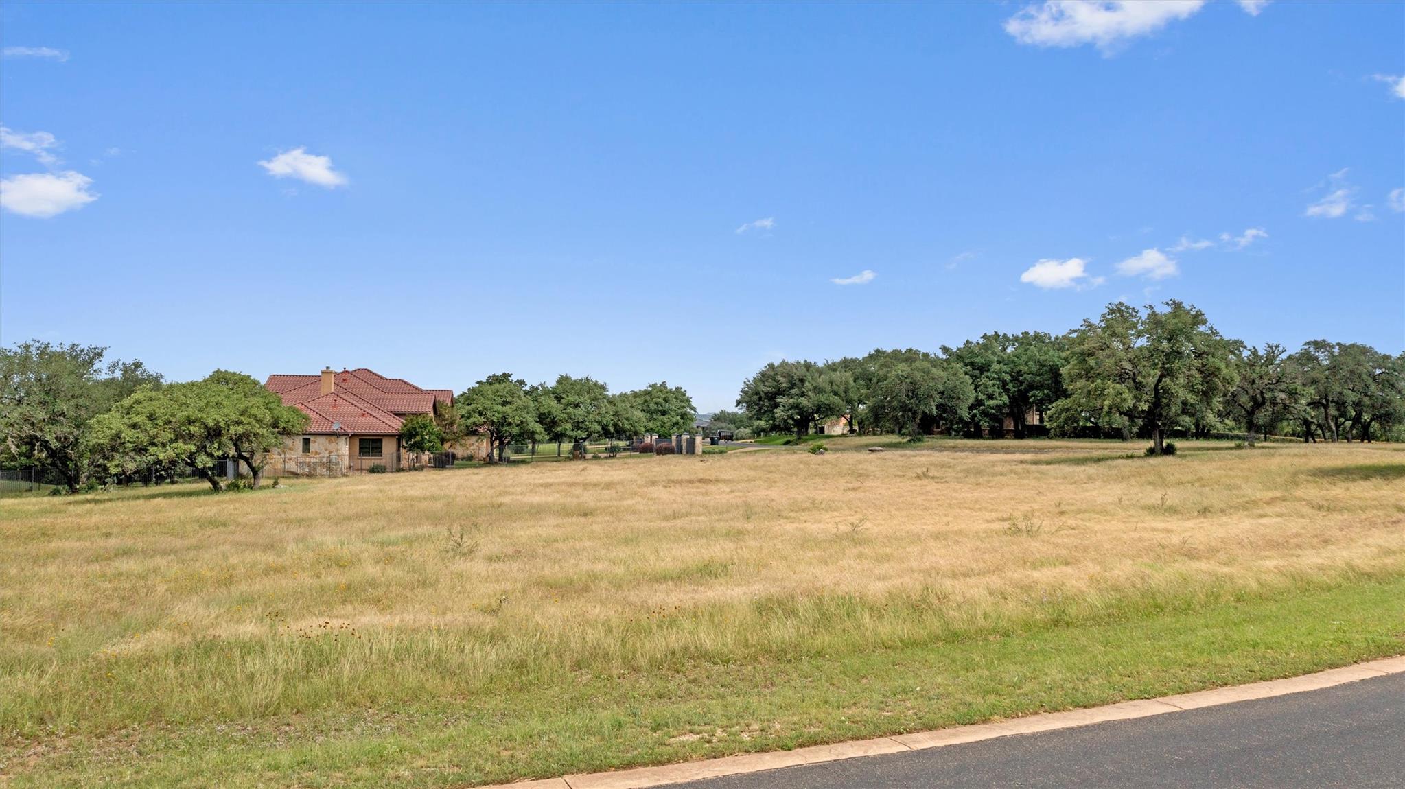 25701 Cliff Circle Spicewood TX 78669