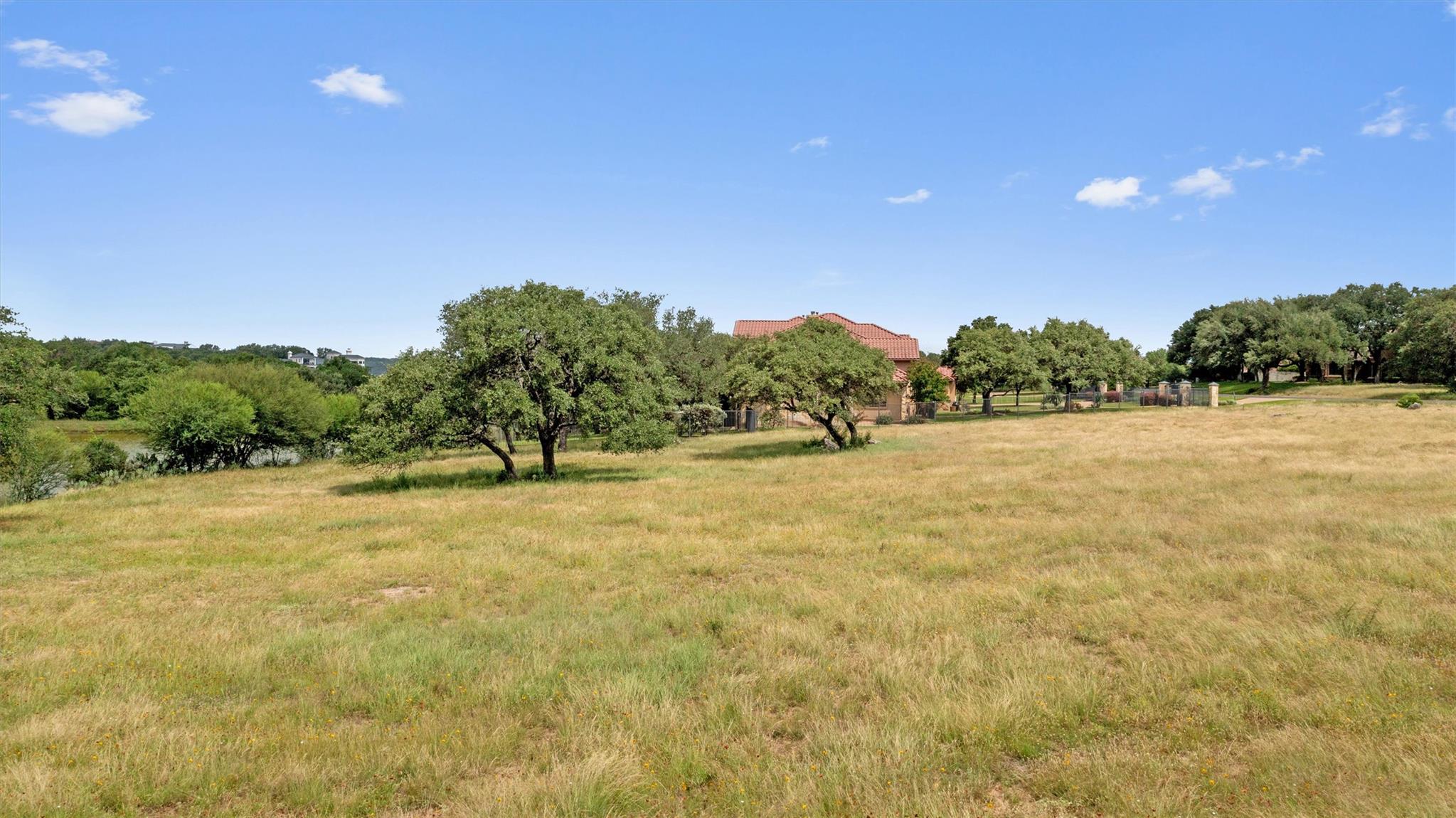 25701 Cliff Circle Spicewood TX 78669