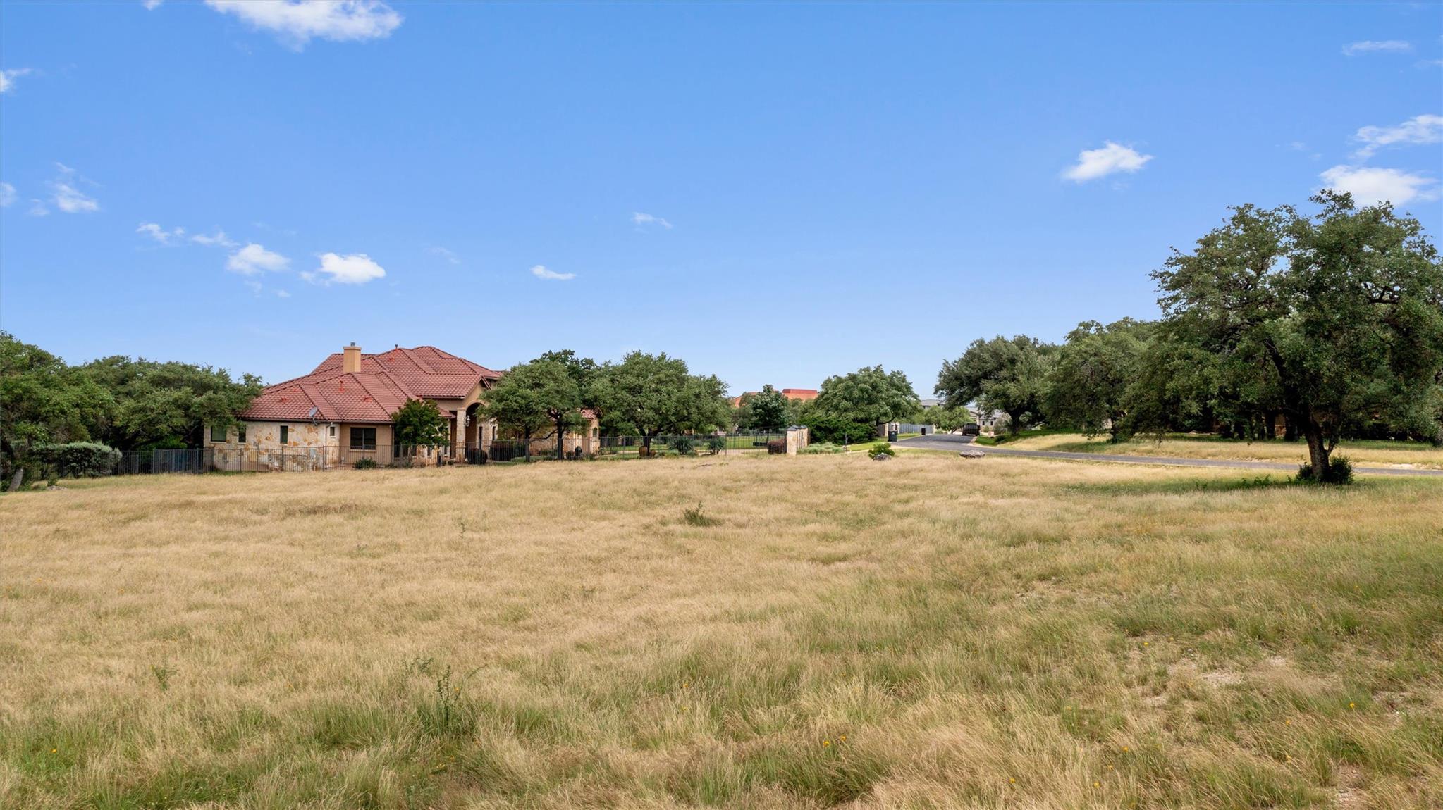 25701 Cliff Circle Spicewood TX 78669