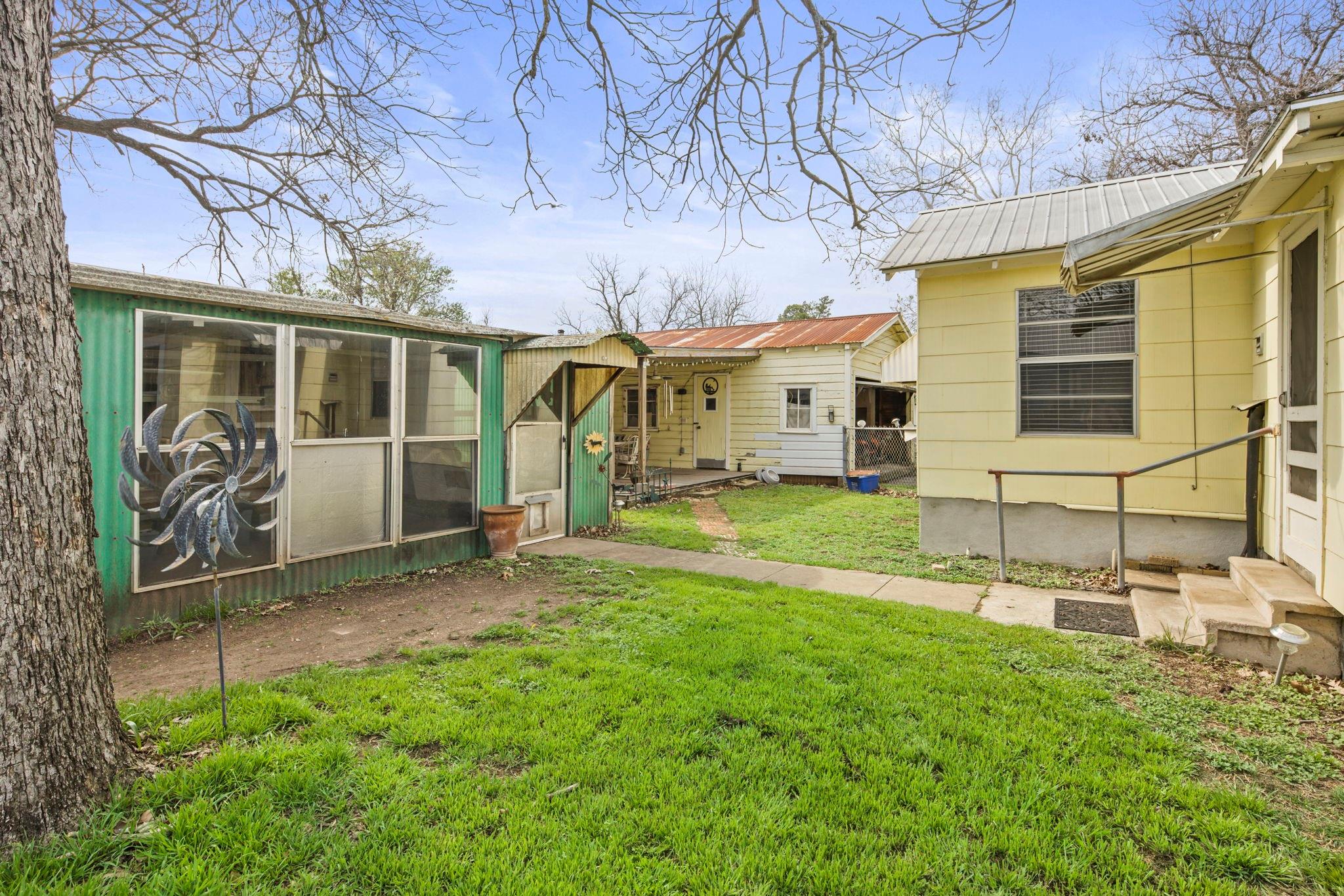 2601 Sweeney Lane Austin TX 78723