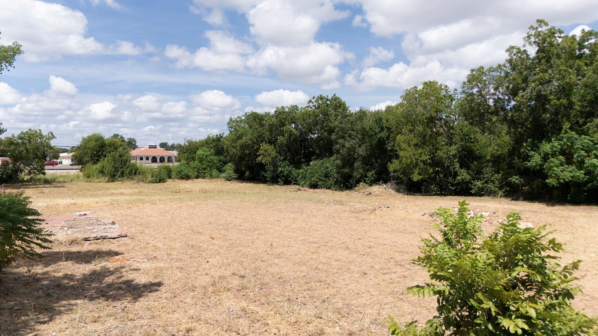 101 E South Street Leander TX 78641