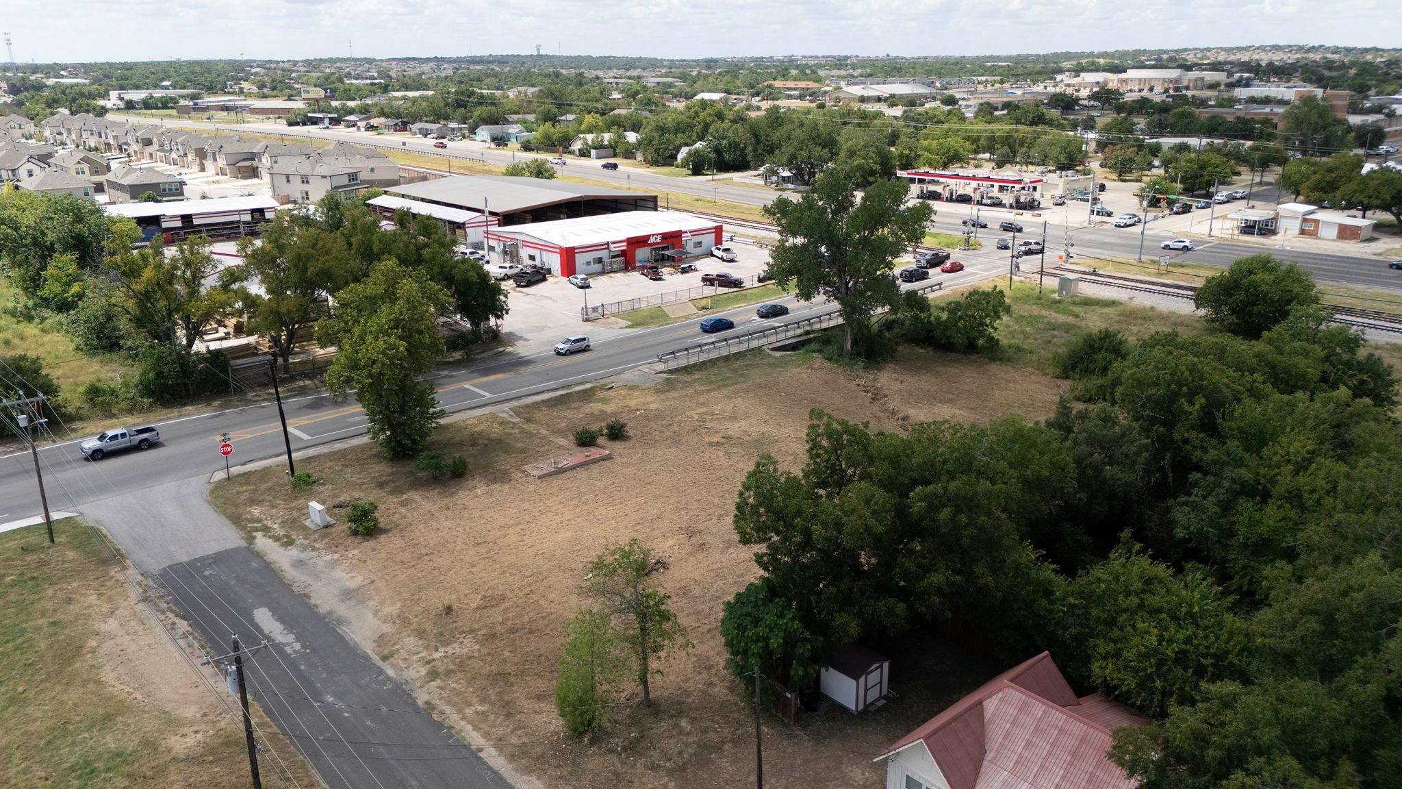 101 E South Street Leander TX 78641
