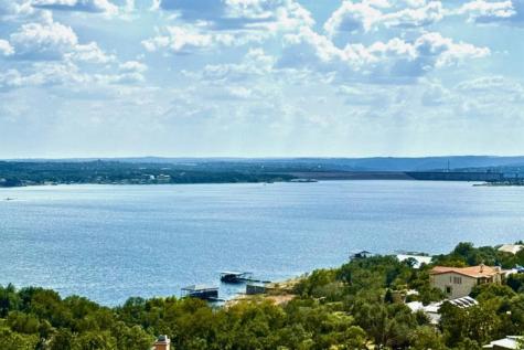 14000 & 14002 Skyline Drive Austin TX 78732