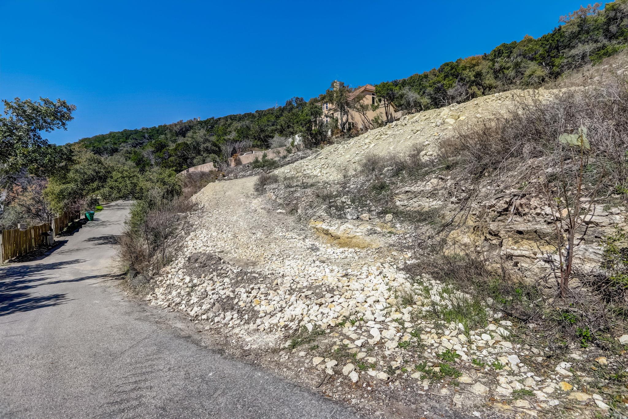 14000 & 14002 Skyline Drive Austin TX 78732