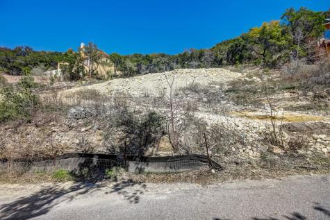 14000 & 14002 Skyline Drive Austin TX 78732