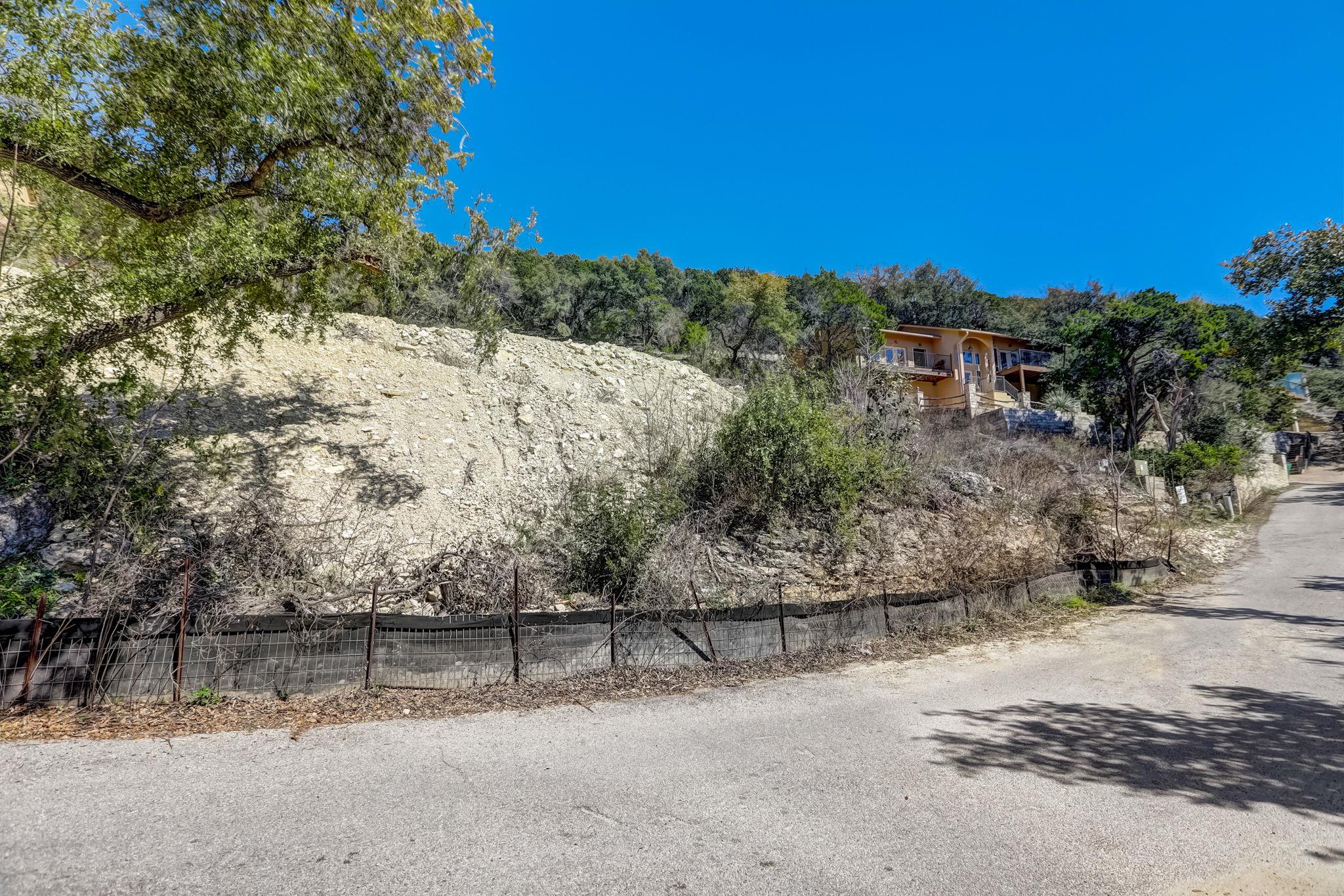 14000 & 14002 Skyline Drive Austin TX 78732