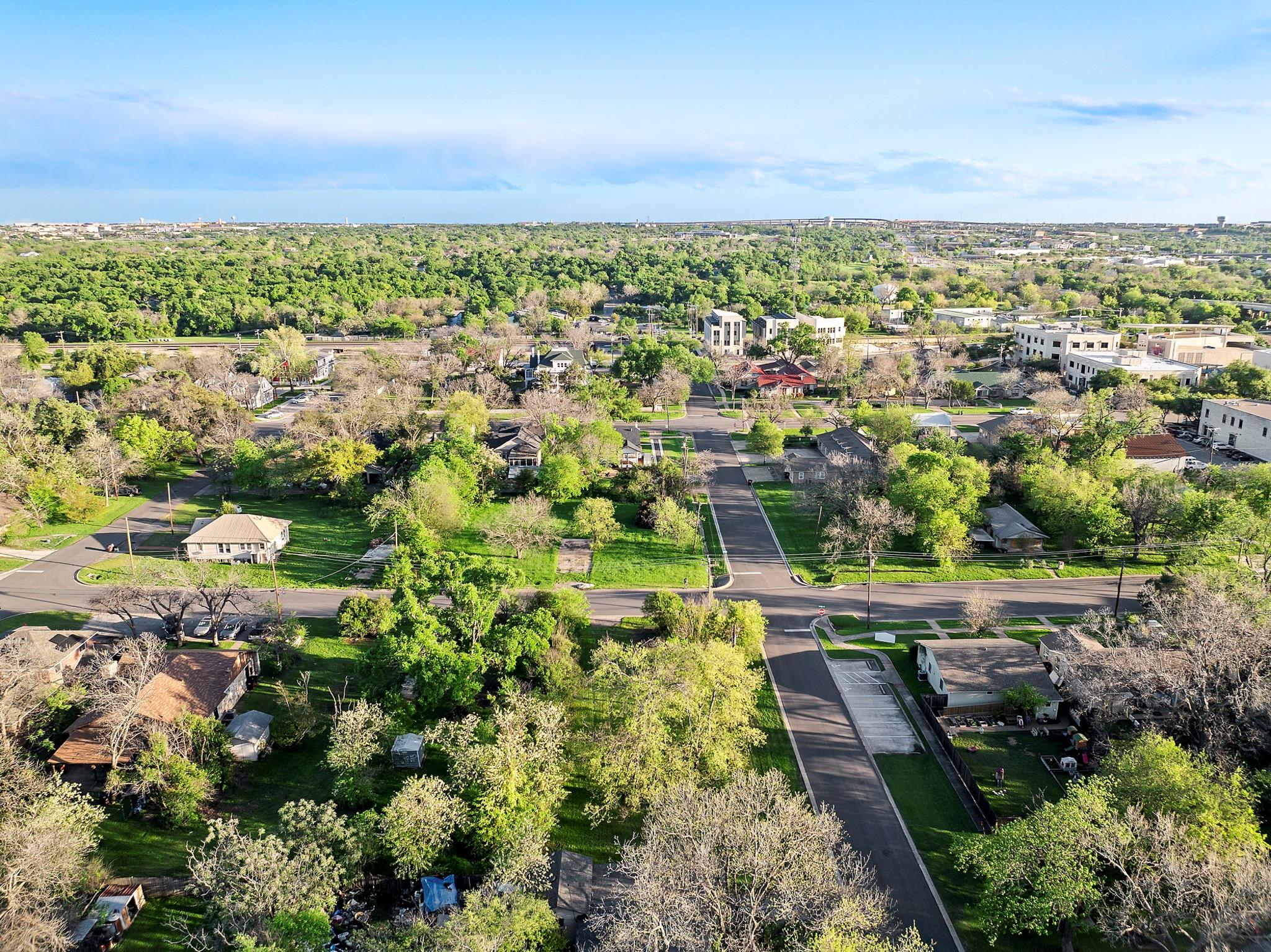 402 E Liberty Avenue Round Rock TX 78664